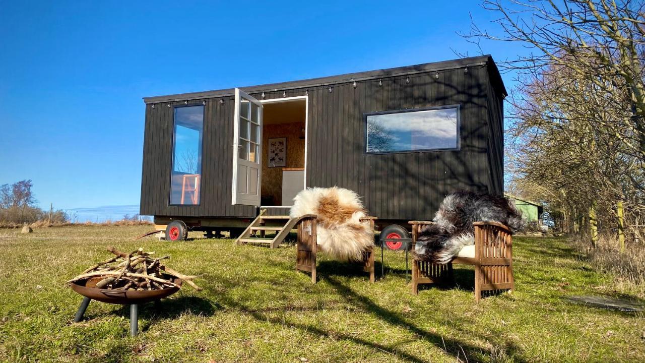 Villa Cozy Tiny House On A Farm Skibby Esterno foto