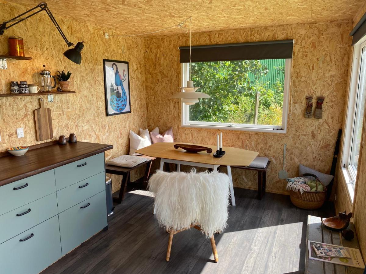 Villa Cozy Tiny House On A Farm Skibby Esterno foto